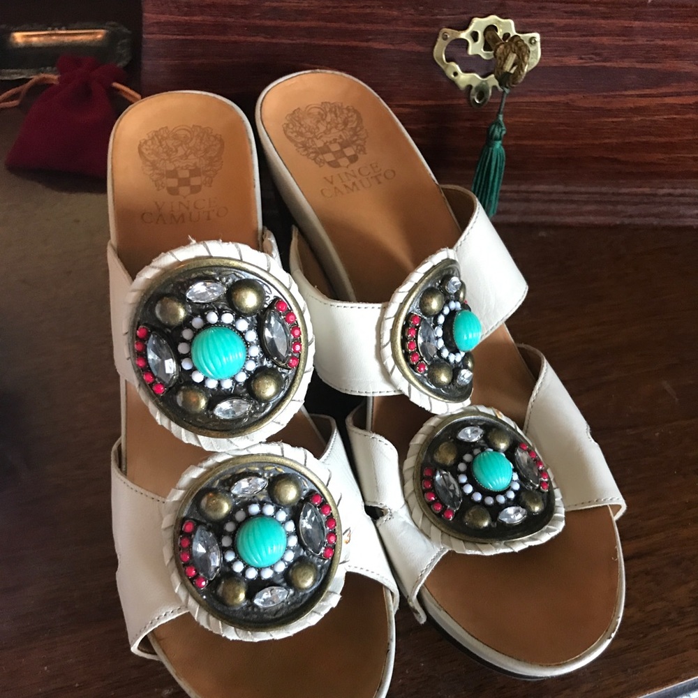 Vince Camuto Wedges